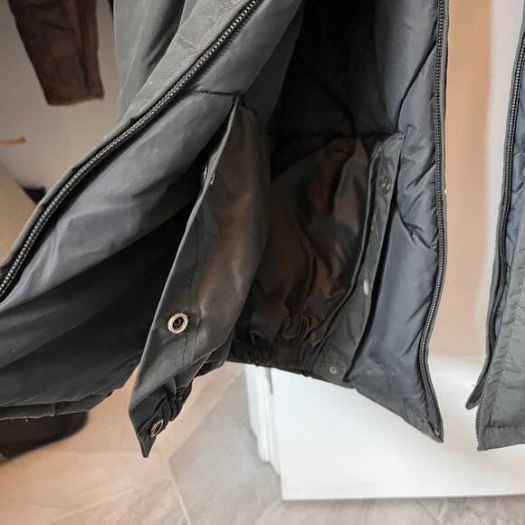 Vintage '90s Women's One-pc Ski-Doo Snow Suit, Black, Size M - Picture 3 of 7